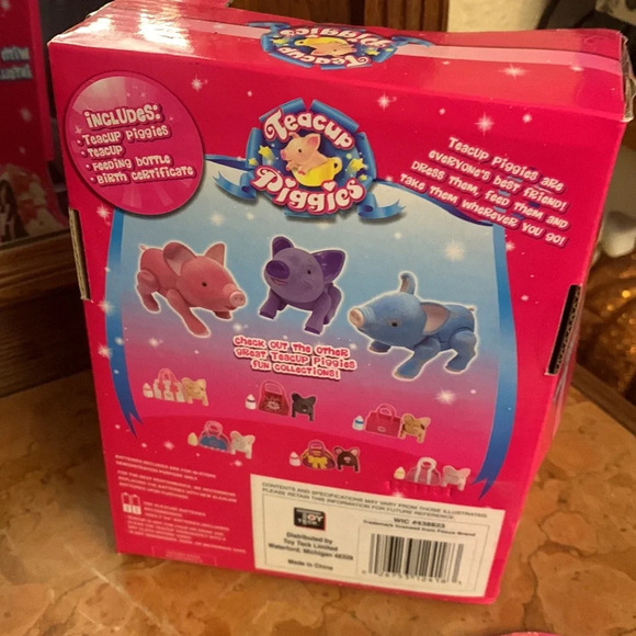 Toy Teck Teacup Piggies Talking Pig & 2 Fashion pack Outfits NEW - Picture 5 of 5